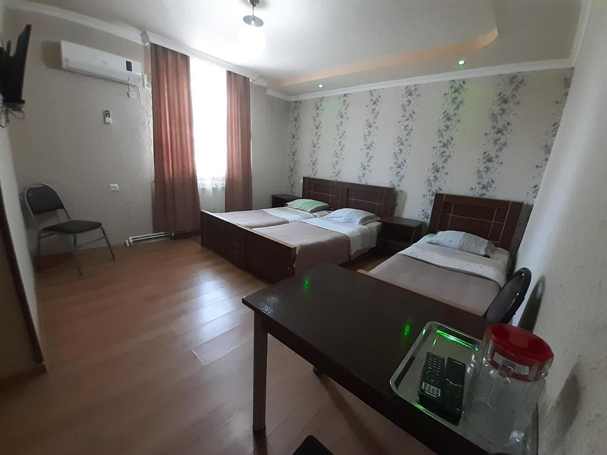 Hotel Selika ルスタヴィ エクステリア 写真