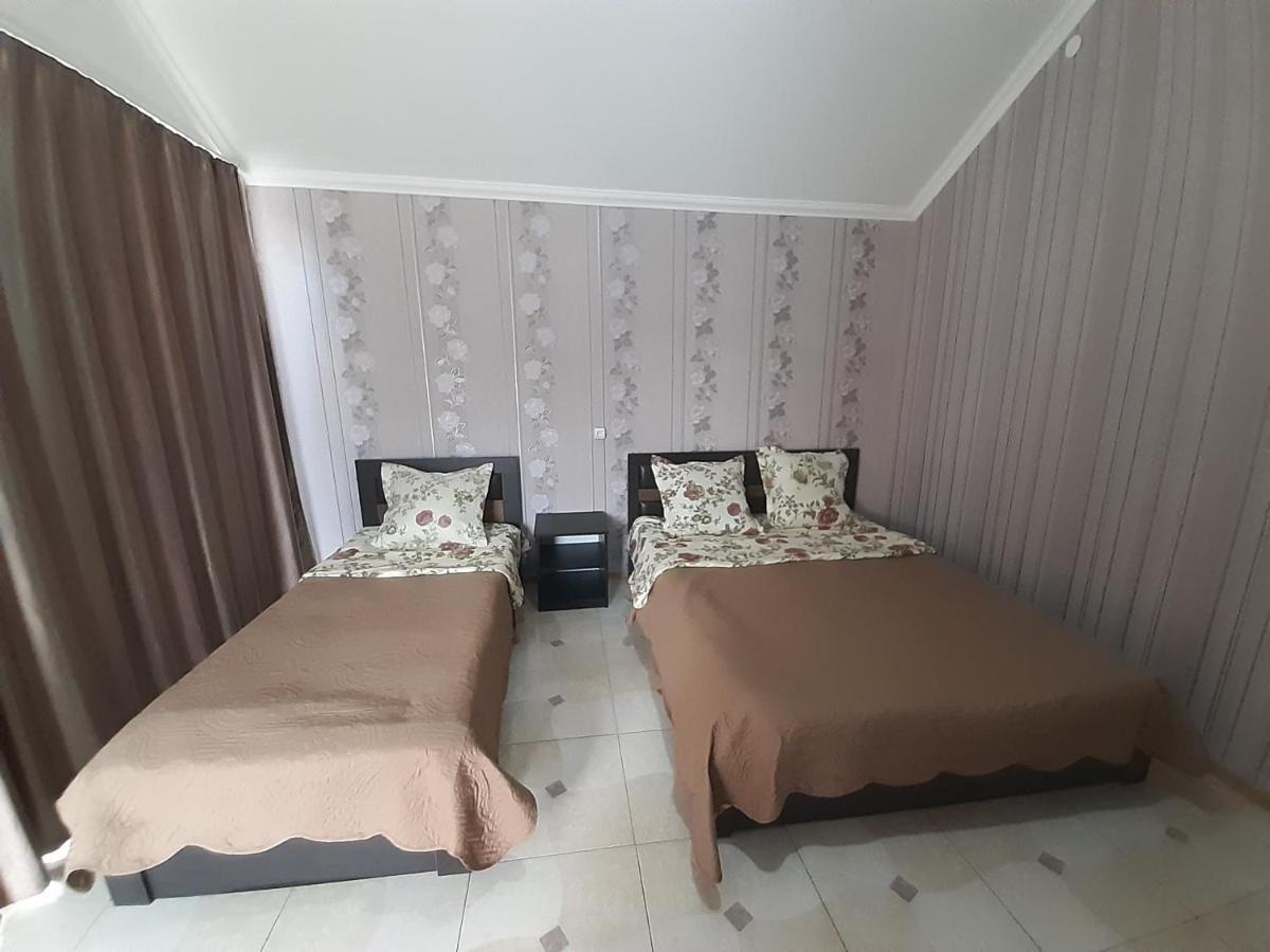Hotel Selika ルスタヴィ エクステリア 写真
