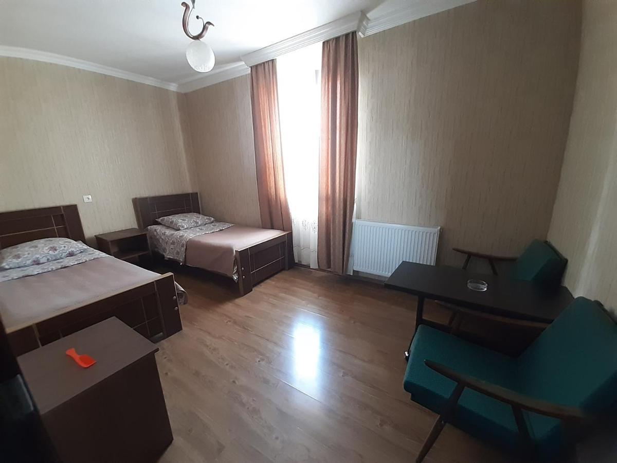 Hotel Selika ルスタヴィ エクステリア 写真