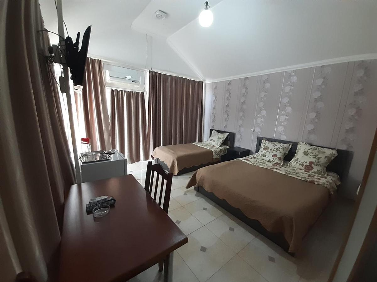 Hotel Selika ルスタヴィ エクステリア 写真